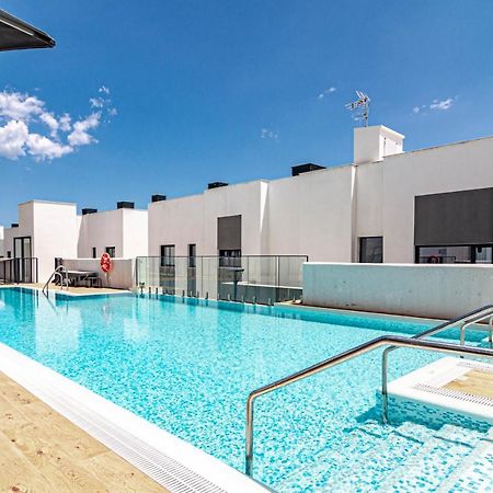 Sb4Bb - Apotel Las Mesas By Roomservices Estepona Ngoại thất bức ảnh