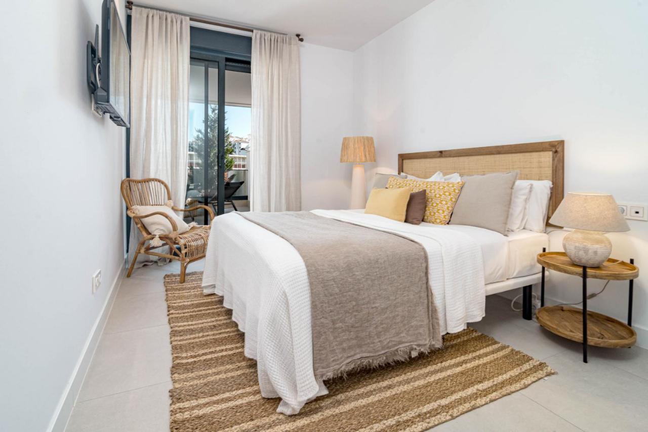 Sb4Bb - Apotel Las Mesas By Roomservices Estepona Ngoại thất bức ảnh