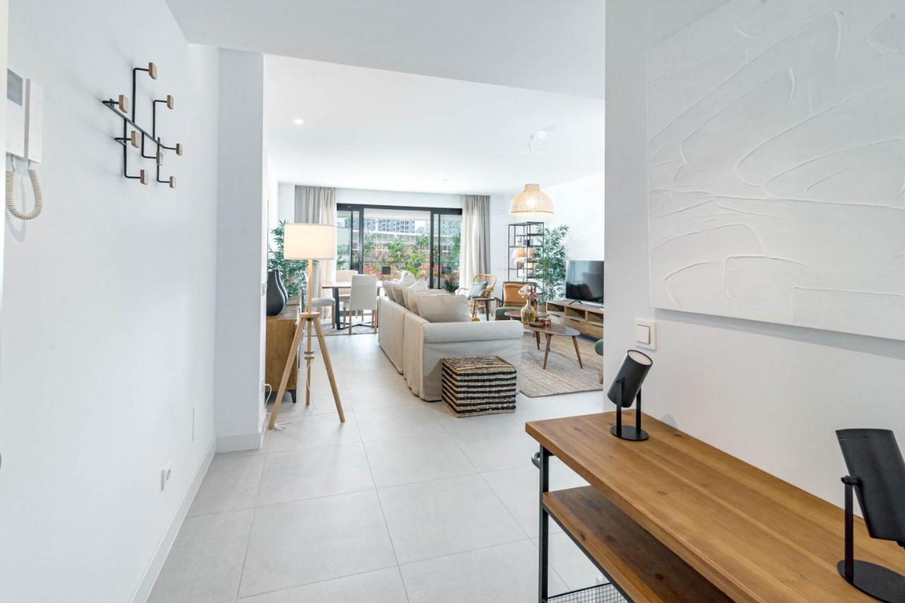 Sb4Bb - Apotel Las Mesas By Roomservices Estepona Ngoại thất bức ảnh