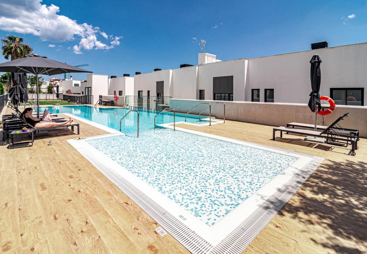 Sb4Bb - Apotel Las Mesas By Roomservices Estepona Ngoại thất bức ảnh